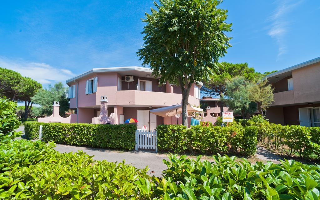 Villaggio Tivoli Bibione Bagian luar foto