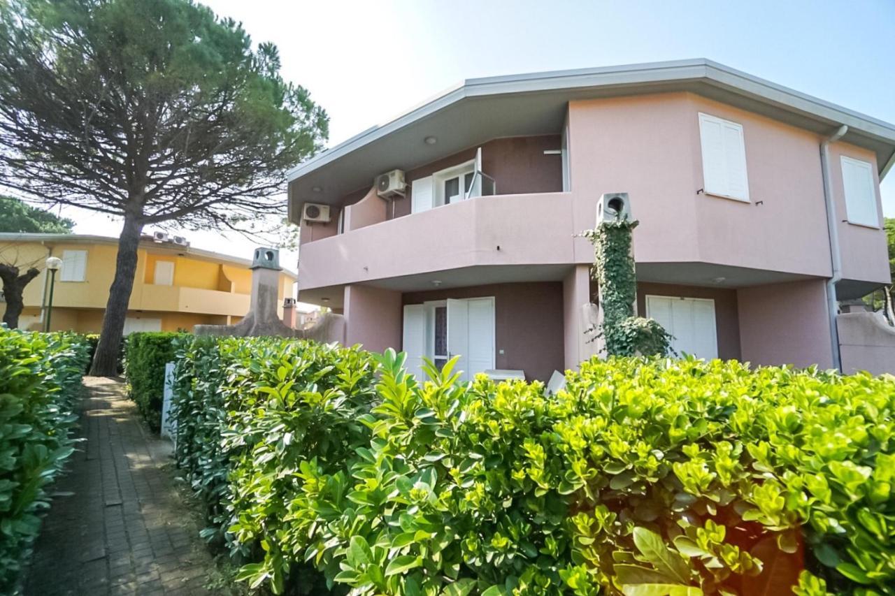 Villaggio Tivoli Bibione Bagian luar foto