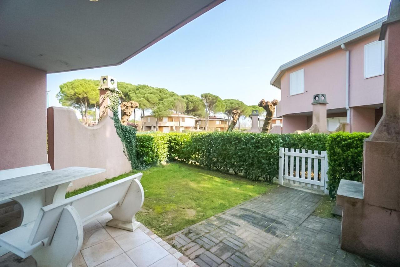 Villaggio Tivoli Bibione Bagian luar foto