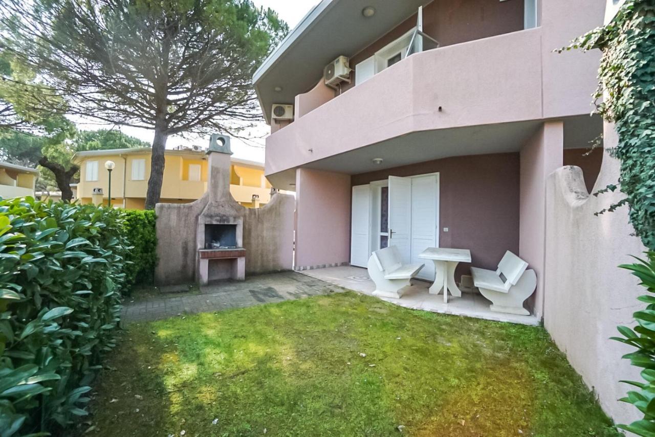 Villaggio Tivoli Bibione Bagian luar foto